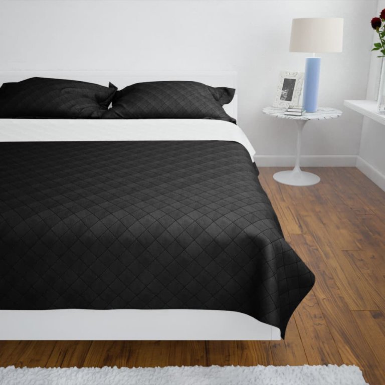 130888 Double-sided Quilted Bedspread Black/White 230 x 260 cm